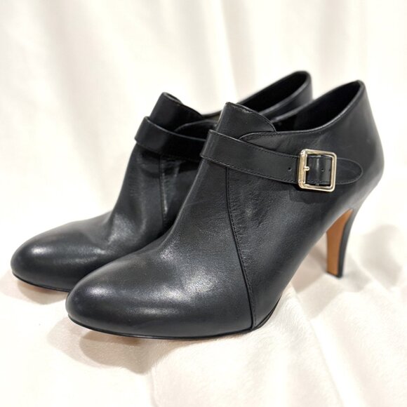 NWOT Vince Camuto Vonilesa Leather Buckle Zip High Heel Bootie City Black 9.5 - Picture 1 of 10